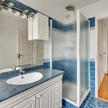 Apartment Le Saint-eloi Luxury Private Parking With Ac 6 Pers Old Town